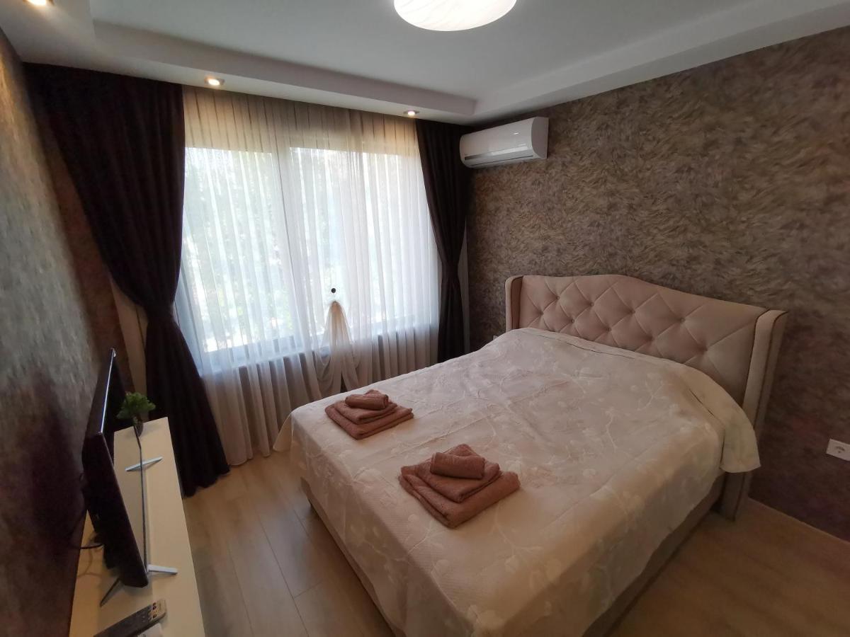 City Center Lux Apartment Varna Exteriér fotografie